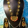 Gorgeous antique Golden jewellery set for girls and women.