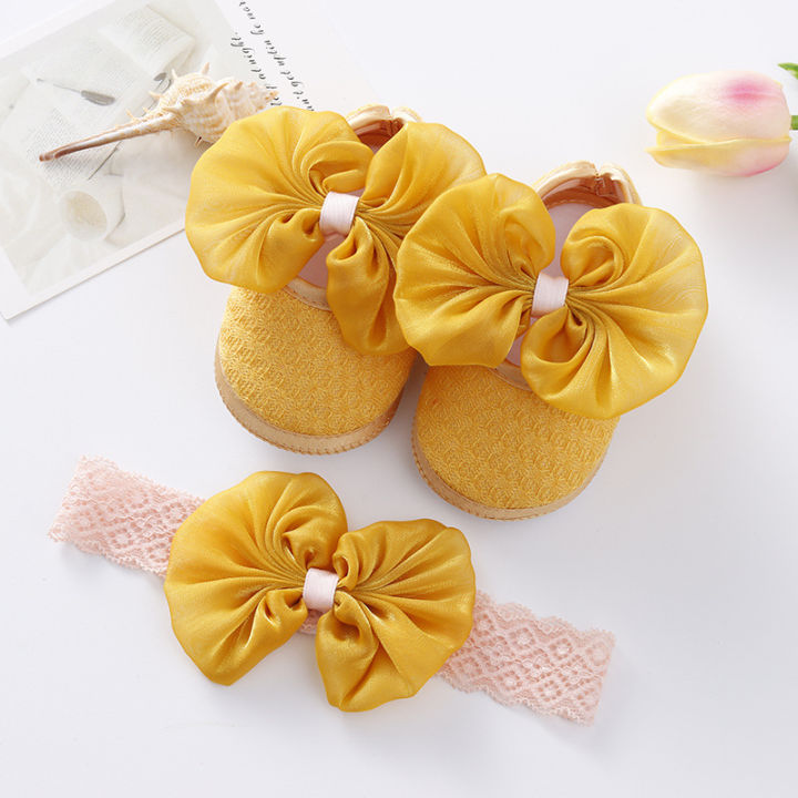 girls%203%20Stone%20Butterfly%20Box%20Shoes%20-%20Image%202