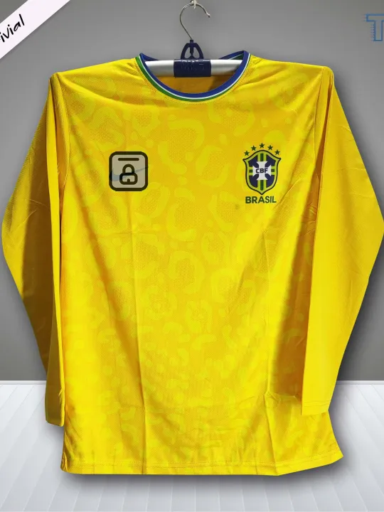 Brazil%20Full%20Sleeve%20Football%20Jersey%20For%20Men%20-%20Long%20Sleeve%20-%20Brazil%20Jersey%202025-26%20-%20Image%204