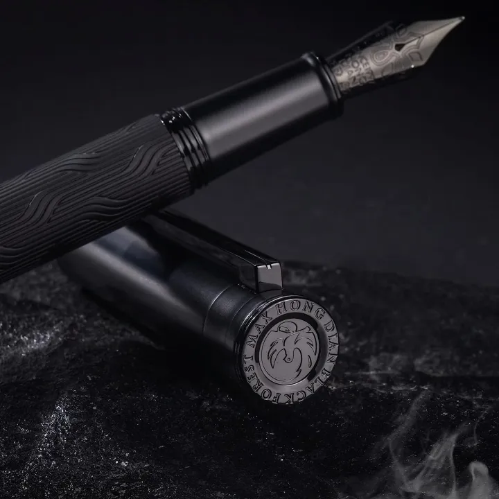 HongDian%201860%20Max%20Metal%20Matte%20Black%20Forest%20Metal%20Matte%20Fountain%20Pen%20-%20Image%204