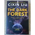 The Dark Forest  ( Remembrance of Earth's Past #2 )  Liu Cixin, Eisso Post  ( translator )   (  Premium Paper and Matte Cover ). 