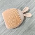 1 Pc Rabbit Shape Silicone Face Cleansing Brush Face Washing Product Pore Cleaner Exfoliator Face Scrub Brush Skin Care.