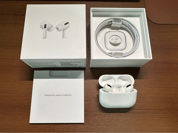 Apple_AirPods_Pro%20ANC%20MADE%20IN%20DUBAI%20Active%20Noise%20Reduction%20-%20Image%202