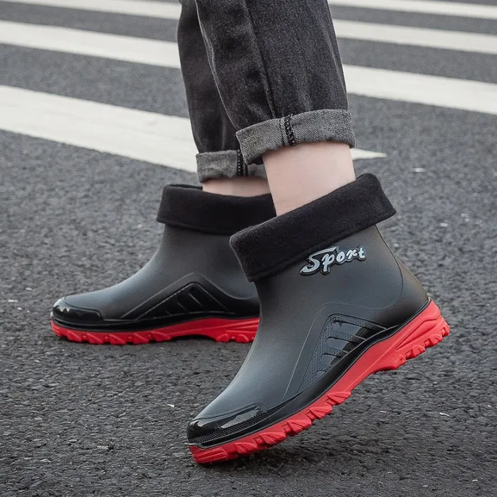 Rain%20Boots%20Men's%20Labor%20Protection%20Work%20Rubber%20Shoes%20Middle%20Tube%20Non-Slip%20Waterproof%20Kitchen%20Fishing%20Shoes%20Outdoor%20Rain%20Boots%20Soft%20Bottom%20Rain%20Shoes%20Men%20-%20Image%203