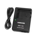 SAMSUNG SBC-10A Battery Charger for SLB-10A L200 110 P1000 WB550. 