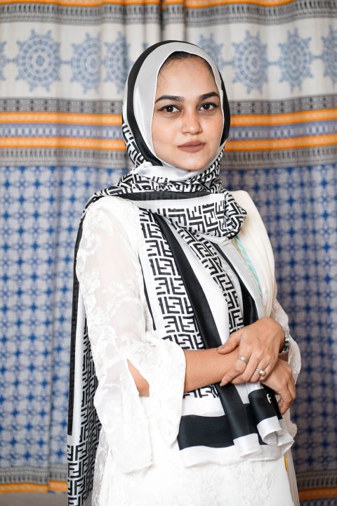 Luxuey%20Brand%20Fendi%20Womens%20scarf/hijab%20-%20Image%202