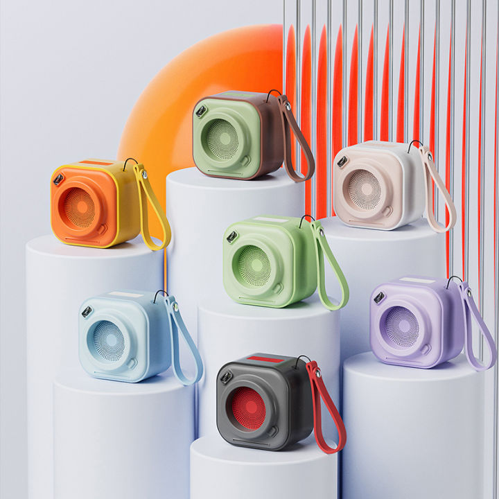 EWA%20A132%20Retro%20Camera%20Bluetooth%20Speaker%20Wireless%20Mini%20Portable%20Indoor%20And%20Outdoor%20Heavy%20Bass%20Bluetooth%205.0%20Cute%20Creative%20Speaker%20-%20Image%203