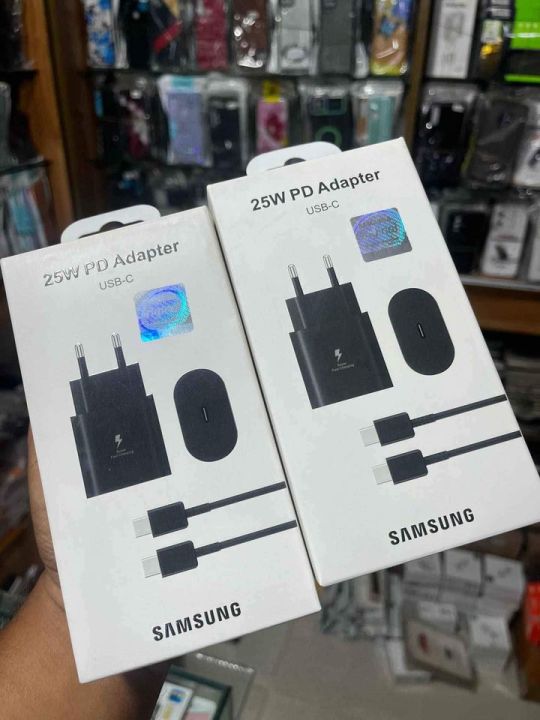 Samsung%2025W%20-%20type-C%20Power%20Adapter%20-%20Image%202