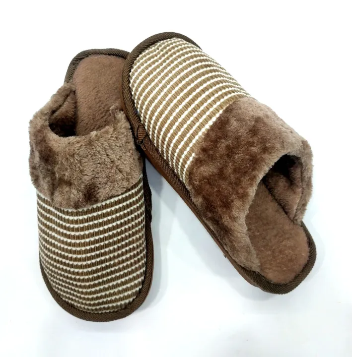 Soft%20Woolen%20Slipper%20Shoes%20for%20All%20%20%20Shiter%20juta%20(%E0%A6%B6%E0%A7%80%E0%A6%A4%E0%A7%87%20%E0%A6%98%E0%A6%B0%E0%A7%87%20%E0%A6%AA%E0%A6%B0%E0%A6%BE%E0%A6%B0%20%20%E0%A6%9C%E0%A7%81%E0%A6%A4%E0%A6%BE)%20Warm%20Winter%20or%20House%20Slippers%20Shoes%20for%20GentsFree%20Size%20-%20Image%203