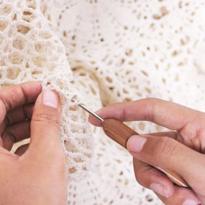 2X%20Cotton%20Handmade%20Crochet%20Lace%20Table%20Runner%20White%20Rectangle%20Coffee%20Table%20Dresser%20Decor%20-%20Image%206