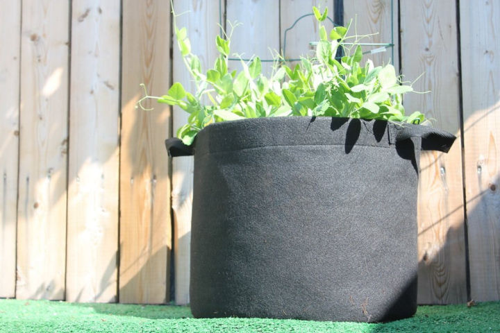 GEO%20Bag%2030%20Gallon%20(Dia%2024"%20Hight%2015.5")%20Plant%20Grow%20Bags,%20Synthetic%20Pot%20-%20(100%20Pcs%20Bundle%20)%20-%20Image%207