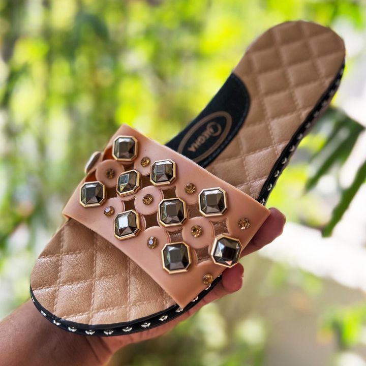 Slipper Room Slipper for Girls Stoned Design Cartoon Slipper High Quality