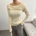 Design Sense Niche Thickened off-Shoulder Bottoming Shirt Women's Autumn and Winter High-Grade off-Shoulder Sweater Inner Sweater Top.