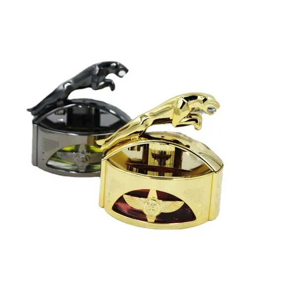 Leopard%20Dashboard%20car%20perfume%20-%20Image%208