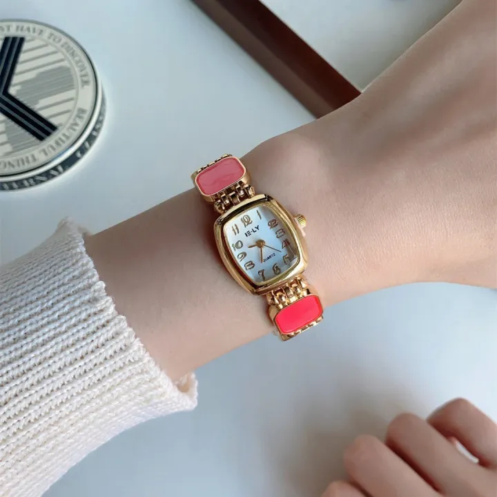 Stylish%20&%20Fashionable%209931%20Elegant%20Mirror%20Quartz%20Ladies%20Watch%20-%20Image%205
