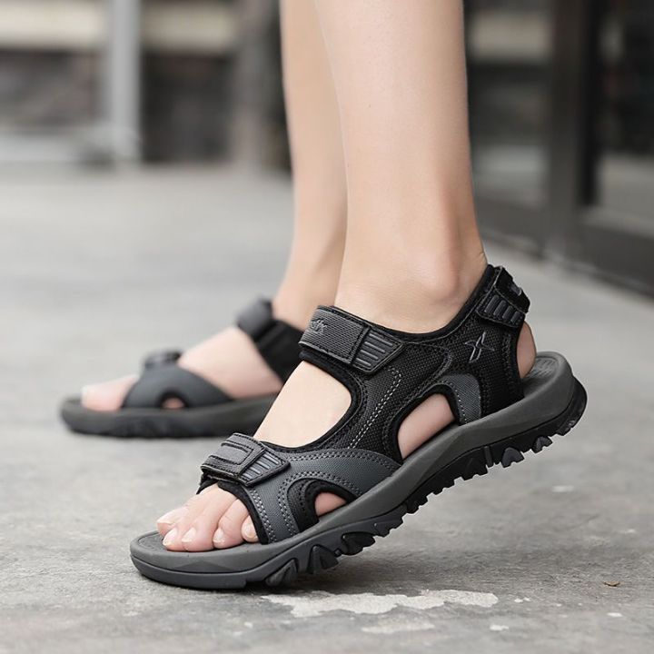 2023Summer%20Youth%20Sports%20Sandals%20Men's%20Junior%20High%20School%20Student%20Slippers%20Leather%20All-Match%20Non-Slip%20Soft%20Bottom%20Beach%20Shoes%20-%20Image%205