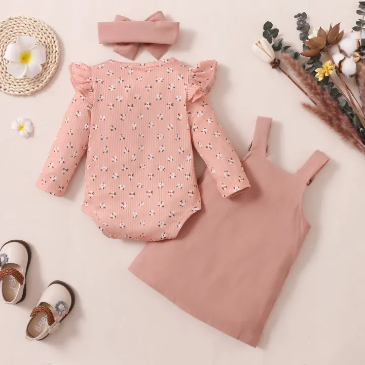 Baby%20Girl%20Three%20Piece%20Suit%20Fashion%20Pitted%20Long%20Sleeve%20Romper%20and%20Pocket%20Suspender%20Skirt%20&%20Headband%20-%20Image%204