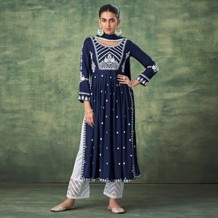 Party%20Wear%20Black%20Women's%20New%20Trendy%20Stylish%20naira%20cut%20dress%20Design%20Palazzo%20-%20Image%204