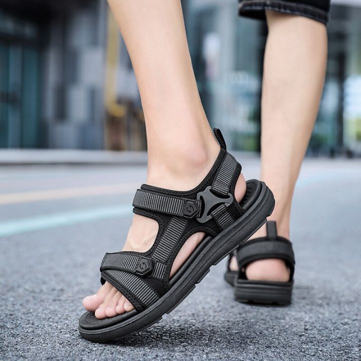 Men%20Sandals%20Summer%20Leisure%20Beach%20Sandals%20Men%20Shoes%202023%20New%20Outdoor%20Male%20Fashion%20Comfortable%20Casual%20Slippers%20Falt%20-%20Image%204
