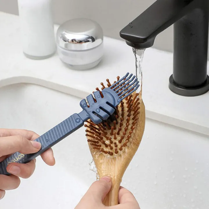 Comb%20Cleaning%20Tool%20Embedded%20Hair%20Brush%20Comb%20Cleaner%20Plastic%20Handle%20Home%20Use%20Quickly%20Clears%20All%20Excess%20Hair%20From%20Hairbrush%20-%20Image%202