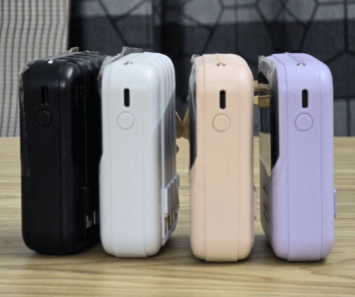 Good%20Cool%20Power%20Banks%2010,000%20mAh%20LED%20Flashlight%20&%20Power%20Display%2010w%20Charging%20-%20Image%209