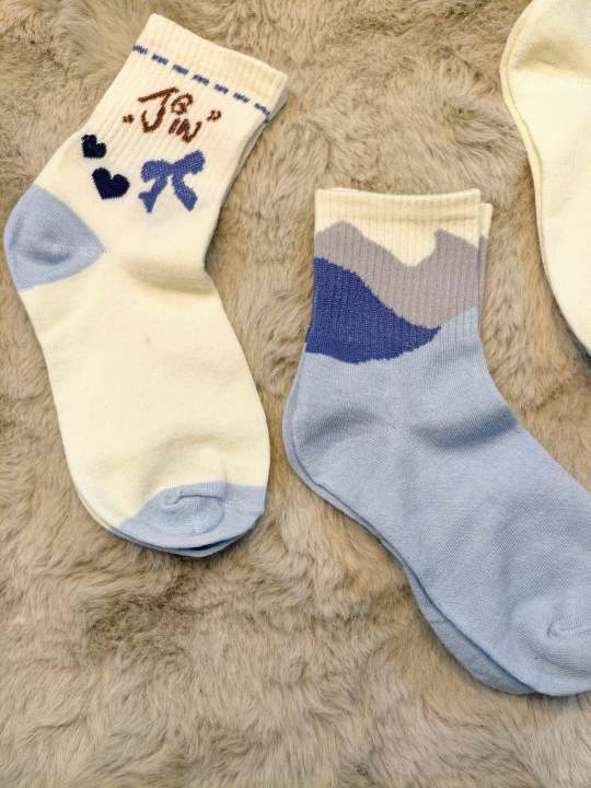 Soft%20Cotton%20Cartoon%20Socks%20for%20Women%20&%20Girls%20%7C%20Breathable%20Mid%20Tube%20Socks%20%7C%20Cute%20Pattern%20%7C%20Daily%20Wear%20-%20Image%207