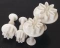 4pcs Sets Daisy Flower Fondant Plunger Cutter Cake Decorating Tool Cake Cutter Plunger Mould Bakeware Tool. 