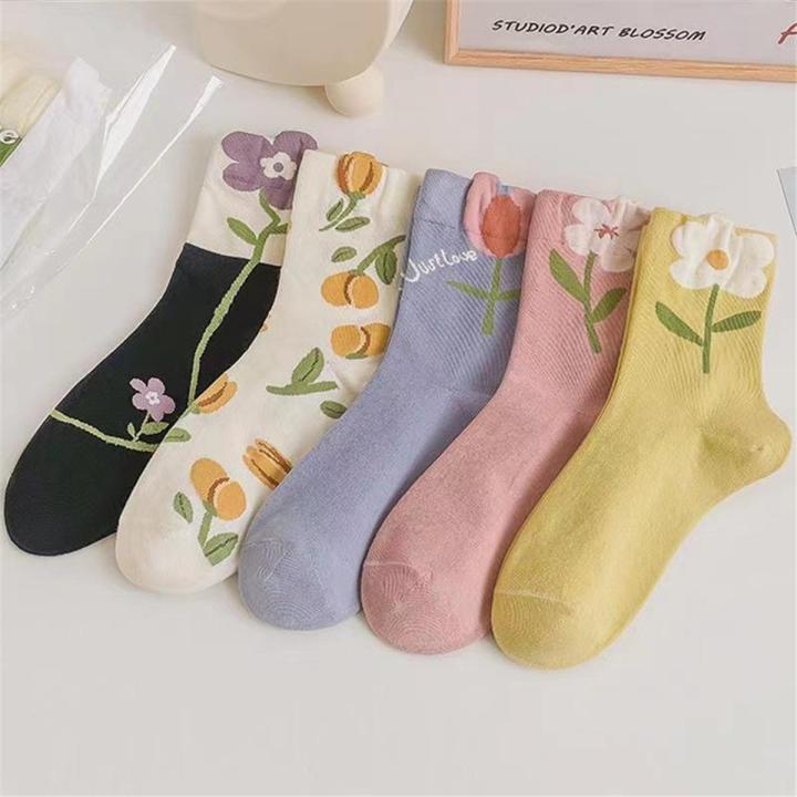 New Women Socks Korean Style Flower Trend Casual Cotton Socks Girls Cute Sweet Breathable Kawaii Girls Crew Socks