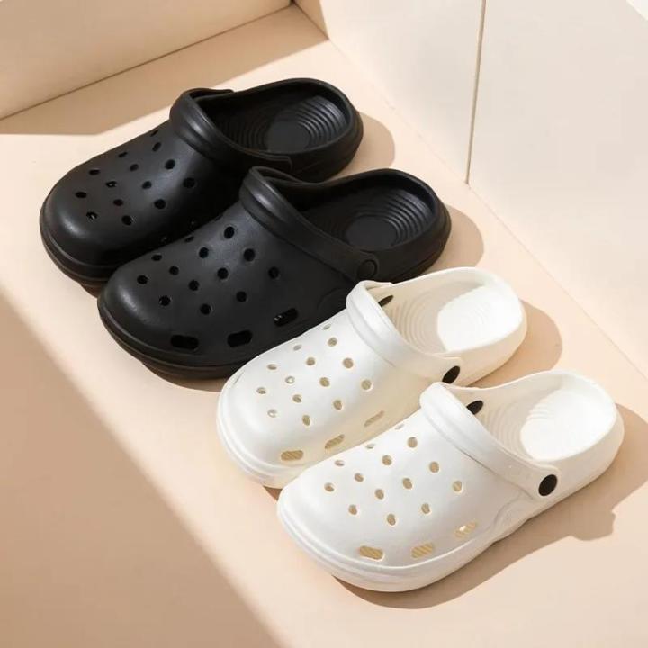 Clogs%20Men%20Sandals%20Summer%20Casual%20Beach%20Slides%20Womens%20Outdoor%20Wide%20Garden%20Clogs%20for%20Male%20Cross%20Sandalias%20Anti%20Slip%20Shower%20Slippers%20BunnyGarden%20-%20Image%204