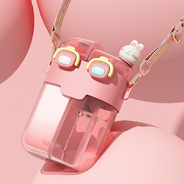 780ml%20Cute%20Children%20Double%20Drinking%20Water%20Bottle%20Straw%20Portable%20Bottle%20Cartoon%20Student%20Couple%20Plastic%20Cup%20Gift%20School%20Kids%20Drink%20-%20Image%206