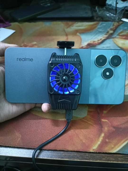 G6%20Mobile%20Phone%20Radiator%20for%20PUBG%20Gaming%20Accessories%20Mute%20Cooling%20Fan%20for%20IPhone%20Samsung%20Xiaomi%20Cellphone%20Universal%20Game%20Cooler%20-%20Image%205