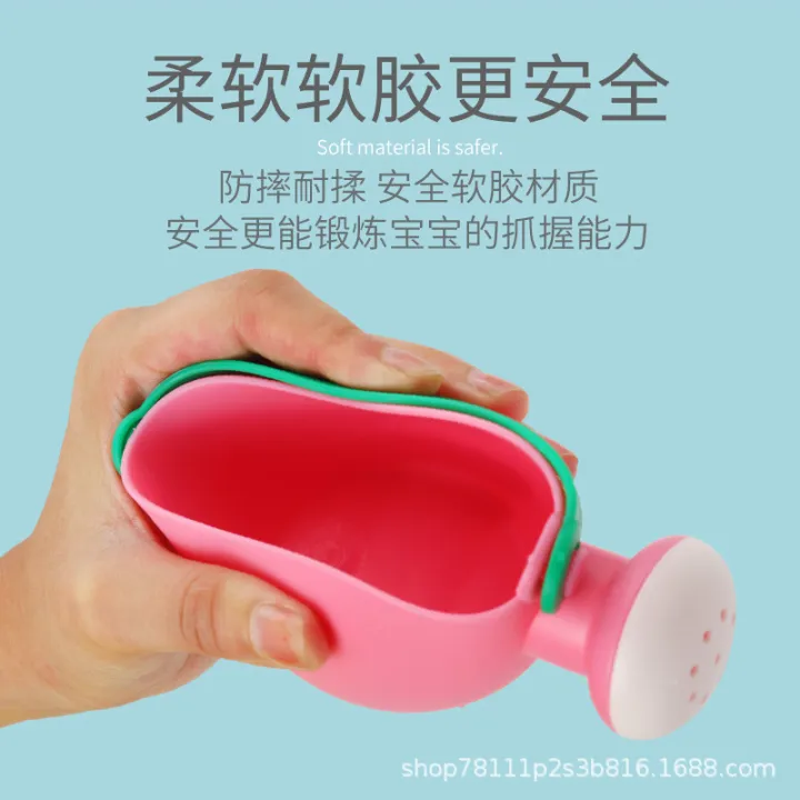 Toys%20Balls%20Cross-border%20Yellow%20Duck%20children's%20bath%20and%20water%20play%20set,%20baby%20kettle%20set,%20soft%20rubber%20beach%20bucket,%20toy%20shampoo%20cup%20-%20Image%204