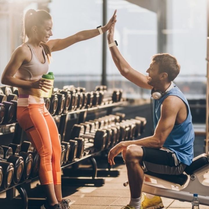 TPU%20Protector%20Case+Silicone%20Strap%20For%20Apple%20Watch%20Band%2045mm%2044mm%2042mm%2041mm%2040/38%20Sport%20Bracelet%20for%20iWatch%20series%203%204%205%206%20se%207%208%20-%20Image%204