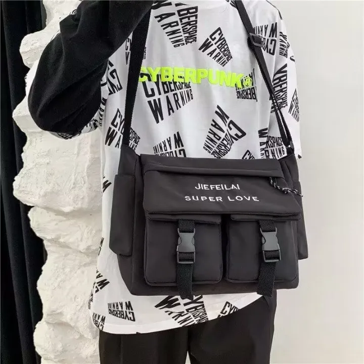 South%20KoreainsLarge%20Capacity%20Functional%20Bag%20Hong%20Kong%20Style%20Neutral%20Artistic%20Street%20Shooting%20Shoulder%20Messenger%20Bag%20Male%20Student%20Messenger%20Bag%20Female%20-%20Image%202