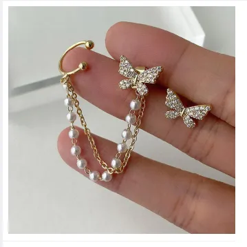 Butterfly%20Stud%20Earrings%20for%20Girls%20-%20Simple%20and%20Stylish%20Design%20-%20Image%205