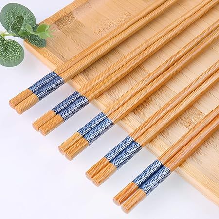 5%20Pairs%20Wood%20Chopsticks,%20Reusable%20Chinese%20Korean%20Japanese%20Chop%20Sticks%20Dishwasher%20Safe,%20Non-Slip%20-%20Image%204