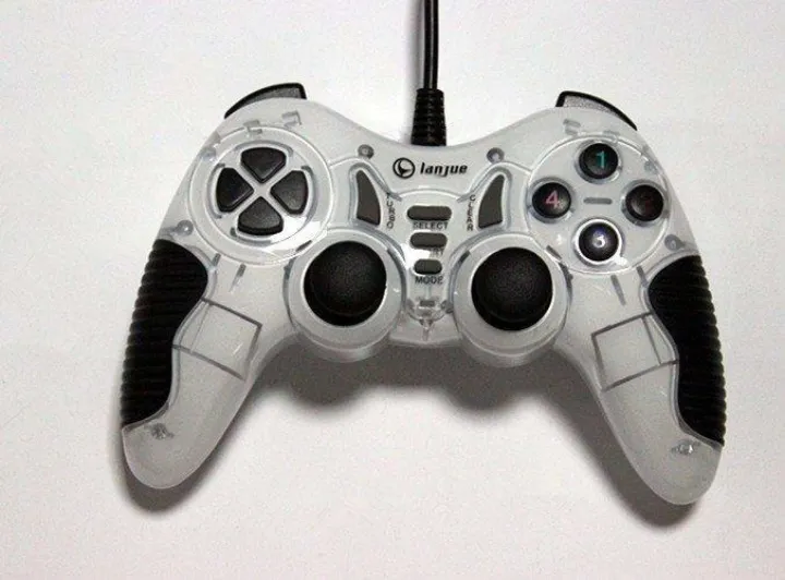 Wired%20Gamepad%20Joystick%20USB%20Shock%20Joypad%20Gamepads%20Game%20Controller%20For%20PC%20or%20Laptop%20Computer%20-%20Image%205