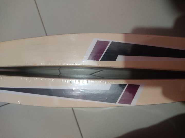 TON%20%20Tape%20tennis%20Cricket%20Bats%20Best%20Quality%20-%20Image%207