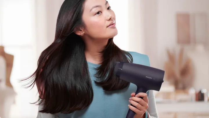 Philips%20Hair%20Dryer%20BHD340%20%E2%80%93%20ThermoProtect%202100W%20%7C%20Powerful%20Drying%20-%20Image%204