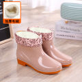 Fashion short tube rain boots for women adult outdoor anti slip warm rain boots soft sole waterproof shoes work rubber shoes galoshes galoshes wholesale. 