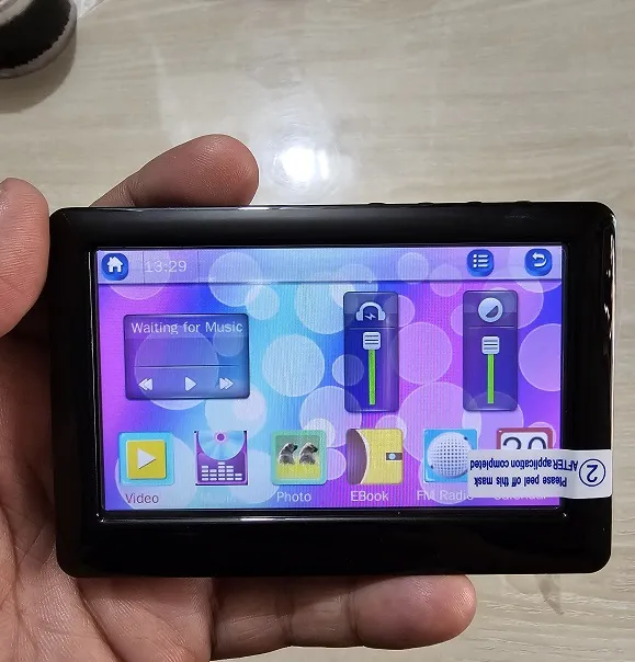 MP5%20Player%204.3inch%20Touch%20Screen%20MP3%20MP4%20Media%20Recording%208GB%20-%20Image%202