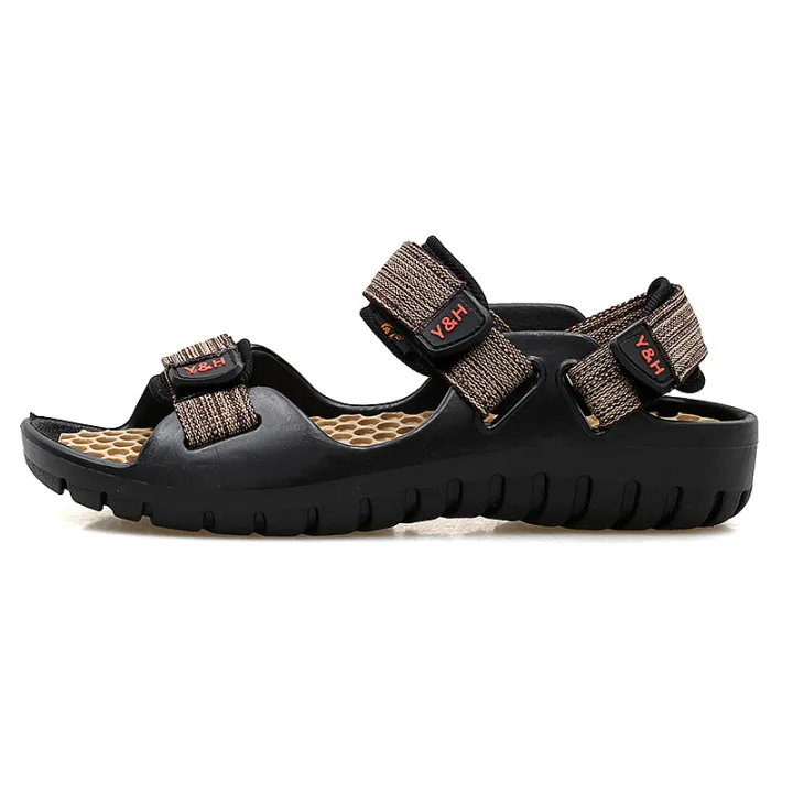 Fashion%20Shoes%20Men%20Black%20Sandals%20For%20Men%20Mesh%20Breathable%20Beach%20Shoes%20Flat%20Sandals%20Soft%20Sole%20Summer%20Sandals%20-%20Image%207