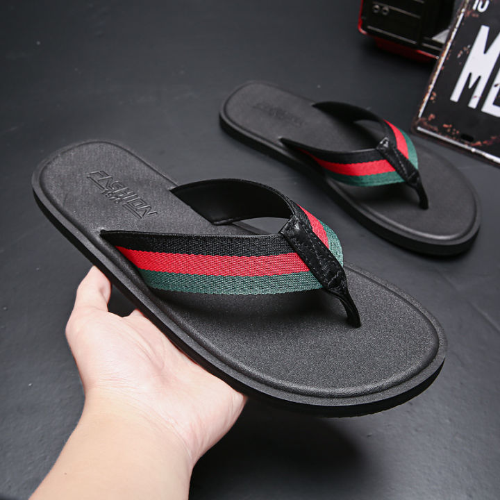 Flip-flops%20men's%20tide%202024%20new%20summer%20wear%20non-slip%20soft%20sole%20wearable%20foot%20clip%20fashion%20beach%20men's%20sandals%20-%20Image%203
