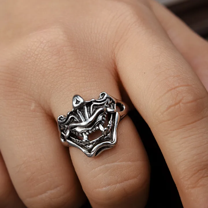 Personalized%20Retro%20Devil%20Mask%20Ring%20Men%20and%20Women%20Open%20Index%20Finger%20Ring%20Tide%20Fashion%20Hundred%20Hand%20Jewelry%20-%20Image%202