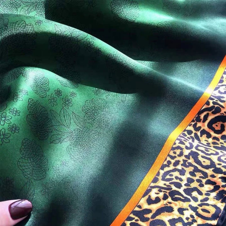 %5BBYSIFA%5D%20New%20Emerald%20Green%20Silk%20Scarf%20Women%20Brand%20Leopard%20Printed%20Square%20Scarves%2090*90cm%20Fashion%20Accessories%20Headscarves%20Hijabs%20-%20Image%202