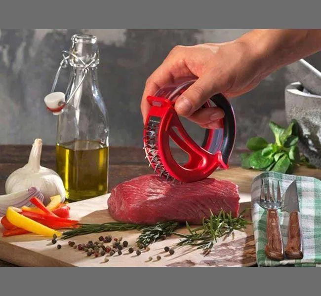 Round%20Meat%20Tenderizer%20-%20Red%20-%20Image%203