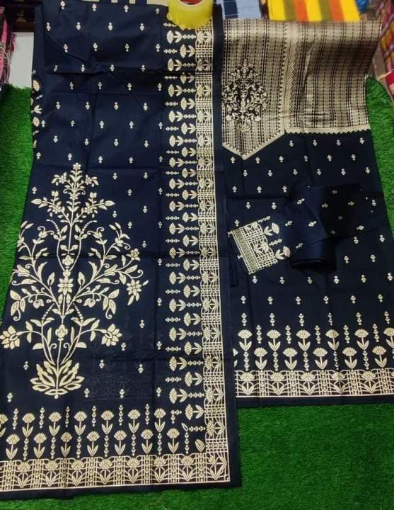 Exclusive%20Cotton%20Unstitched%20Skin%20Print%20High%20Quality%20Three%20Piece%20For%20Women%20-%203%20Pice%20Dress%20-%20Image%204