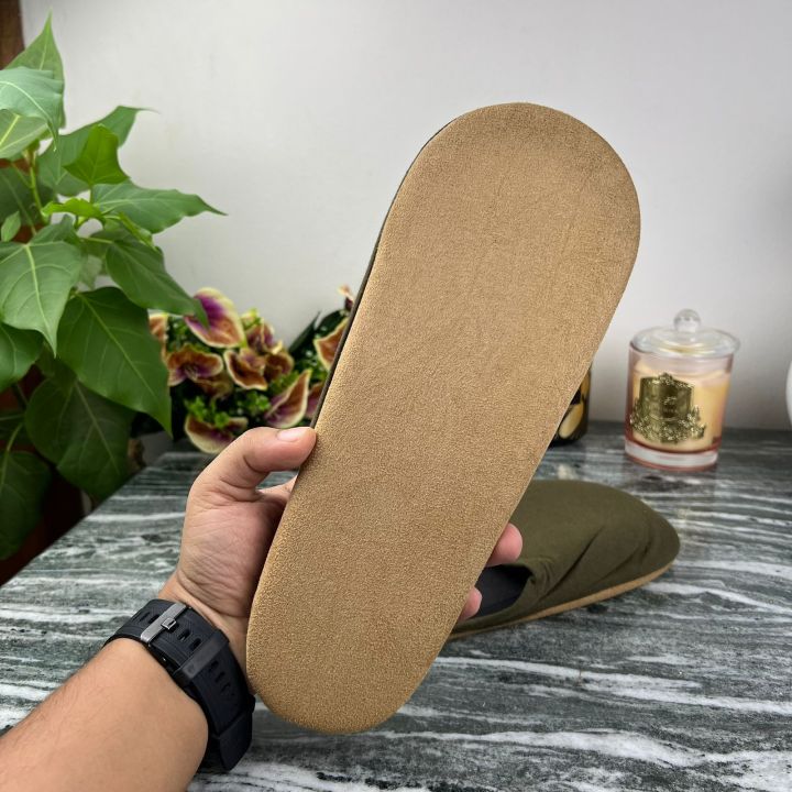 Room%20Slipper%20for%20man%20and%20women%20Kashmiri%20Room%20slipper%20House%20slipper%20shoe%20for%20Man%20soft%20sadal%20-%20Image%204
