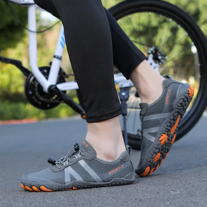Five-Finger%20plus%20Size%20Upstream%20Shoes%20Men's%20Shoes%20Wading%20Lovers%20Shoes%20Women's%20Outdoor%20Diving%20Beach%20Shoes%20Fitness%20Cycling%20Hiking%20Shoes%20-%20Image%204