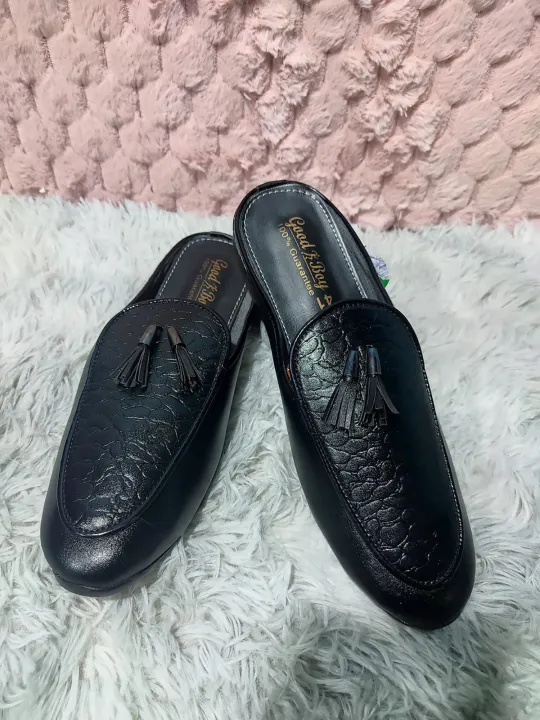 THE%20LATEST%20COLLATION%20AR%20NEW%20%20Half%20Shoe%20Black%20Color%20For%20Men%20-%20Image%205
